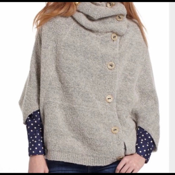 Angel of the North Poncho Sweater Velvet S - Picture 2 of 5